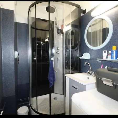 Beau T3 Place Parking, Vue Degagee Proche Centre Διαμέρισμα Bagnères-de-Luchon