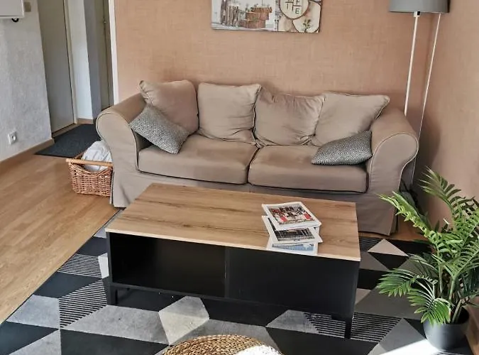 Beau T3 Place Parking, Vue Degagee Proche Centre Daire Bagnères-de-Luchon